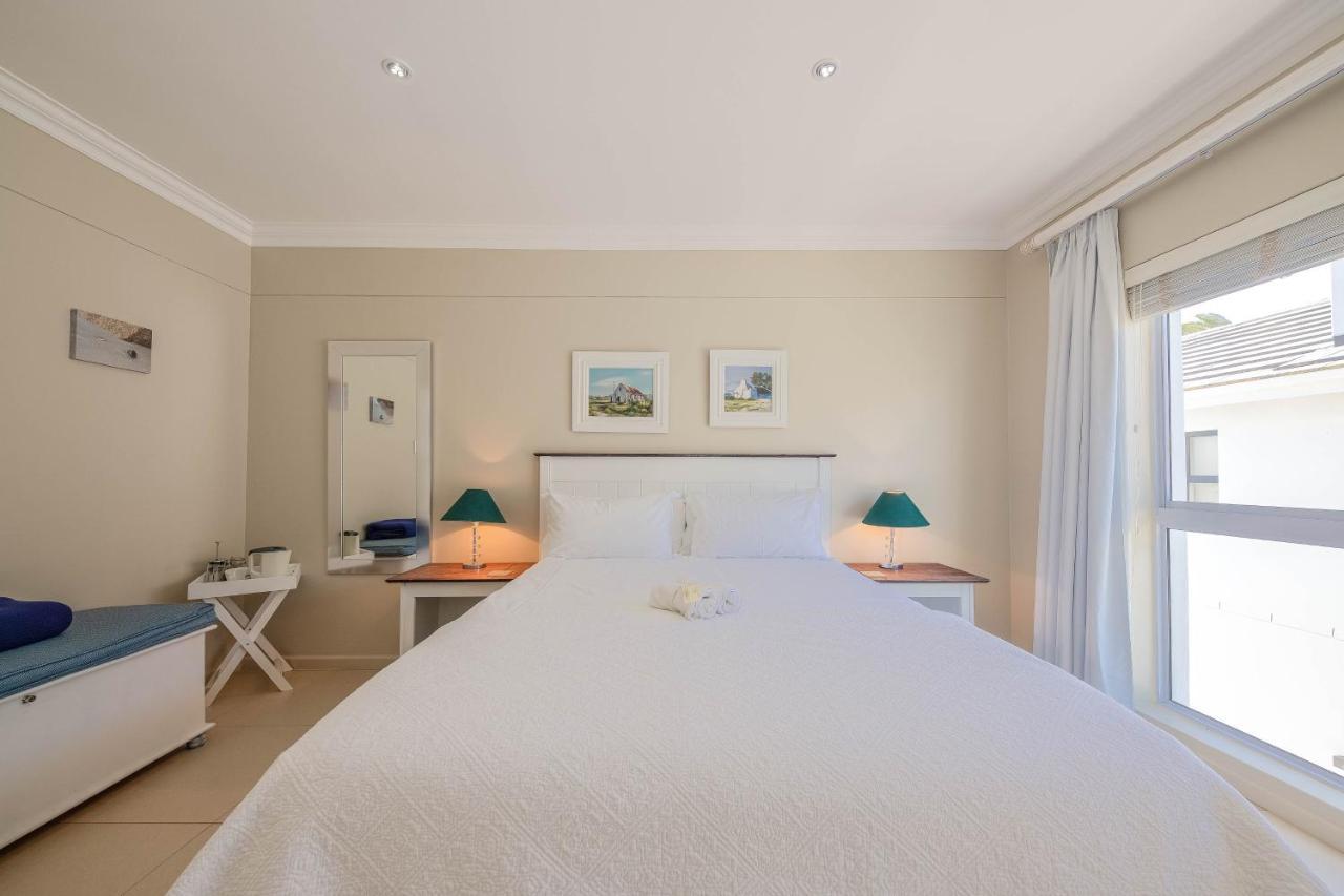 Musselcracker Bed And Breakfast St Helena Bay Buitenkant foto